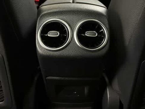 Used 2023 Mercedes-Benz CLA 250 4MATIC image 28