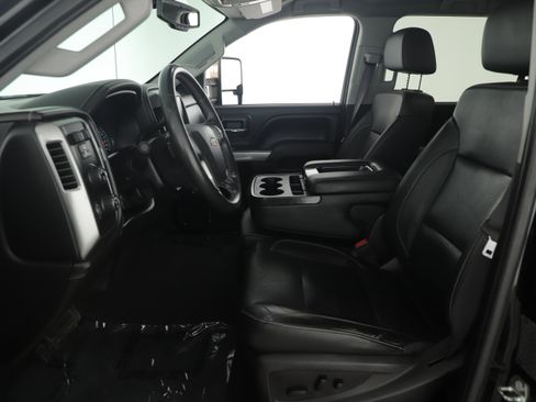 Used 2016 Chevrolet Silverado 3500 LTZ w/ Duramax Plus Package image 21