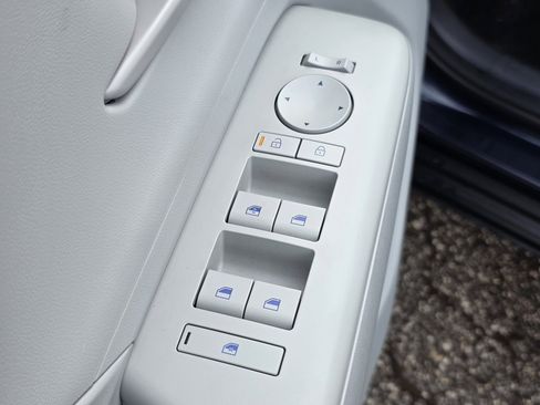 Used 2024 Hyundai Kona SEL image 18