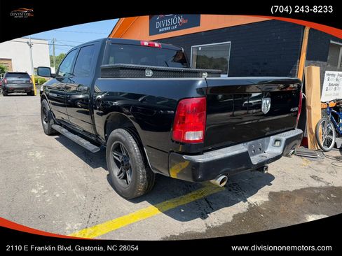 Used 2012 RAM 1500 Express w/ ST Popular Equipment Group AWD/4WD image 3