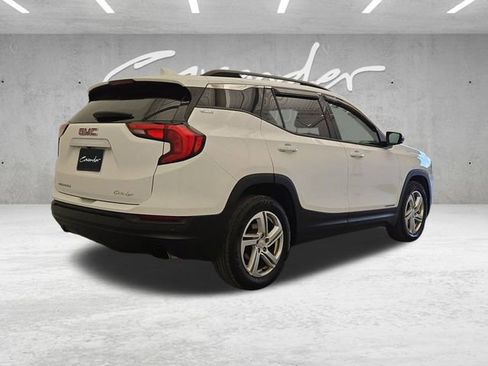 Used 2018 GMC Terrain SLE w/ Driver Convenience Package image 16