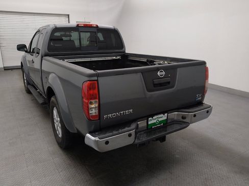 Used 2018 Nissan Frontier SV w/ Value Truck Package image 6