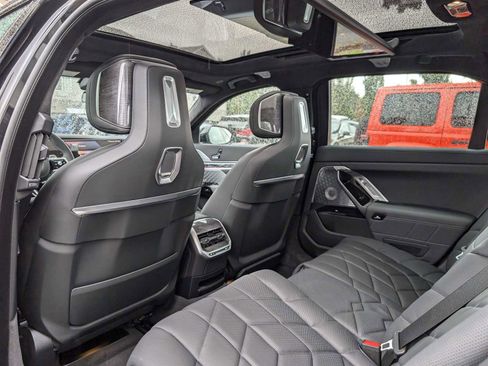 New 2025 BMW 760i xDrive 760i xDrive image 21