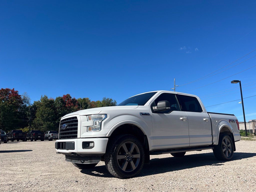 Used 2015 Ford F150 XLT w/ Equipment Group 301A Mid AWD/4WD image 2