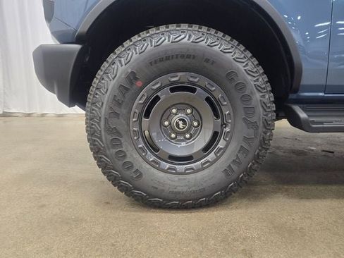 New 2025 Ford Bronco Outer Banks w/ Sasquatch Package image 21