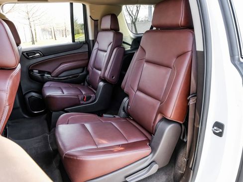 Used 2019 Chevrolet Suburban Premier image 57