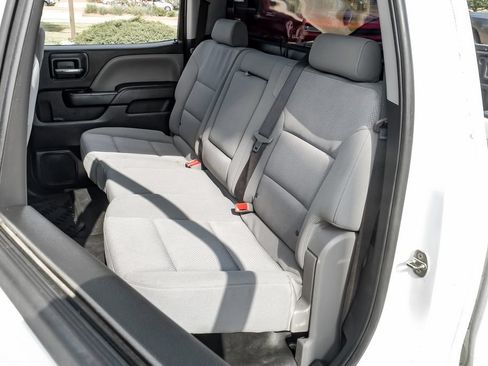 Used 2018 Chevrolet Silverado 1500 W/T w/ Trailering Package AWD/4WD image 32
