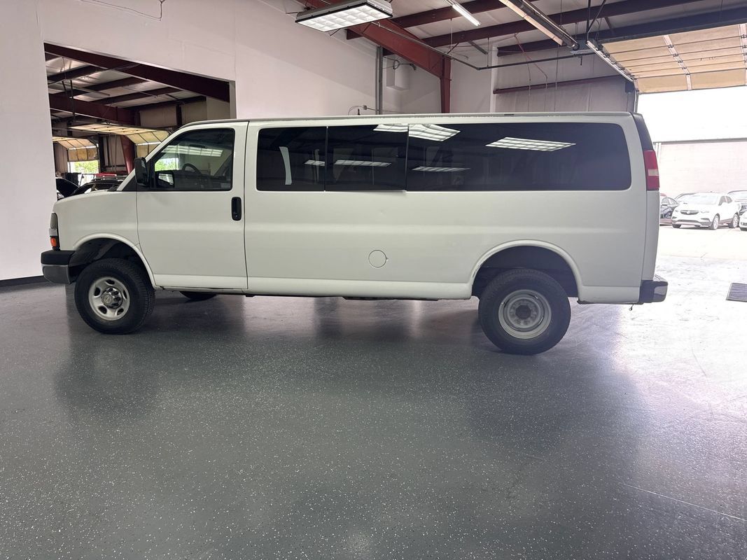 Used 2013 Chevrolet Express 3500 LT w/ LT Preferred Equipment Group RWD image 4