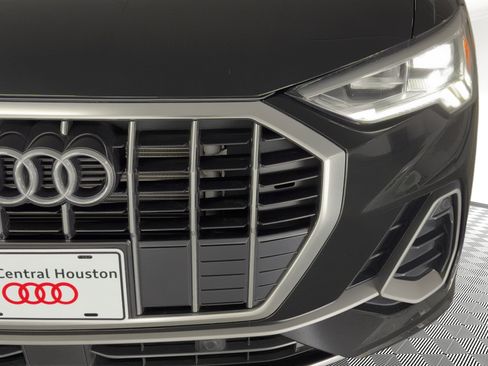 Used 2025 Audi Q3 2.0T Premium w/ Convenience Package AWD/4WD image 11