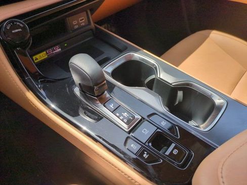 Used 2024 Lexus NX 350h AWD image 22