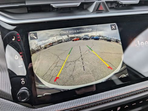 New 2026 Jeep Cherokee Overland image 25