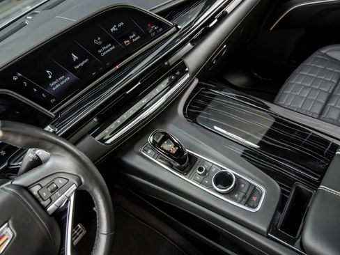 Used 2023 Cadillac Escalade V image 35