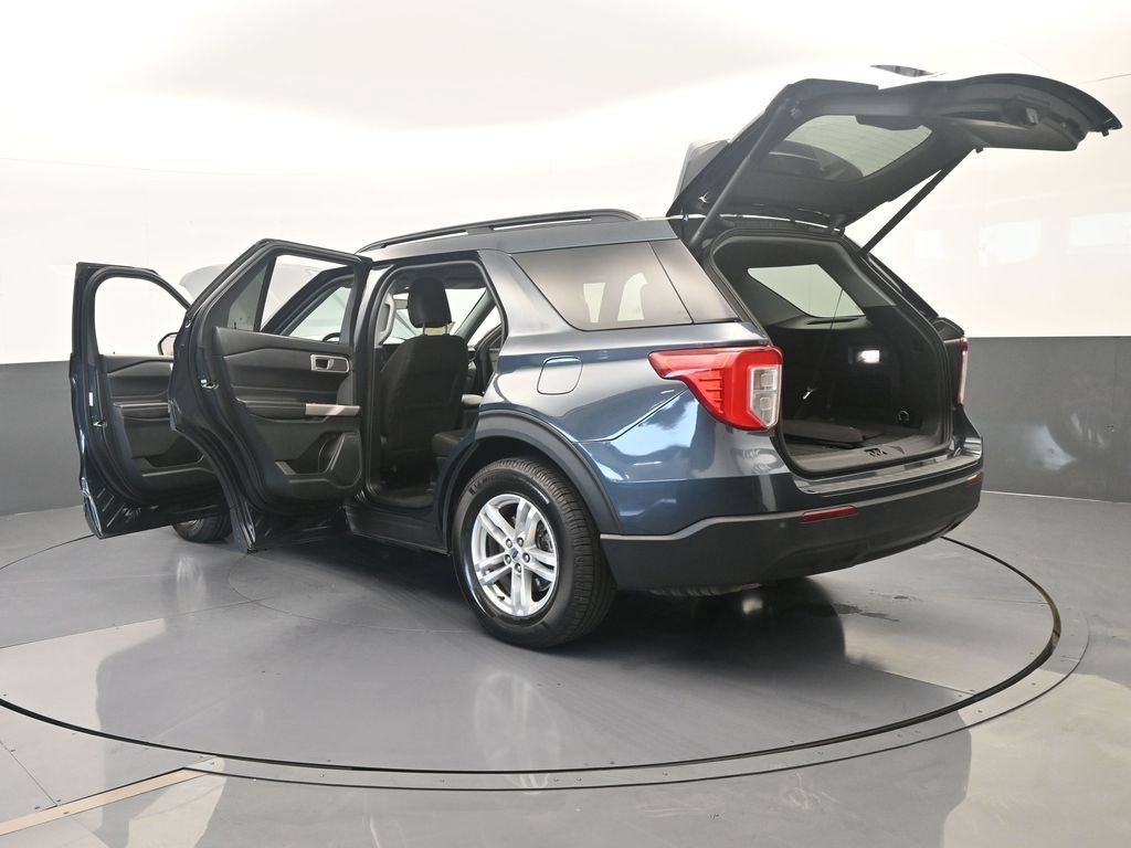 Used 2023 Ford Explorer XLT RWD image 71