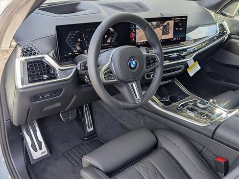 New 2026 BMW X5 M60i image 3