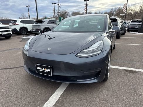 Used 2019 Tesla Model 3 Long Range image 5