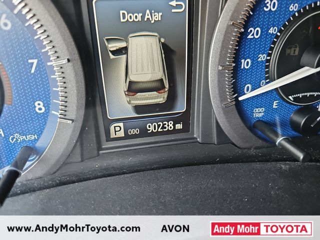 Used 2019 Toyota Sienna XLE w/ XLE Navigation Package FWD image 20
