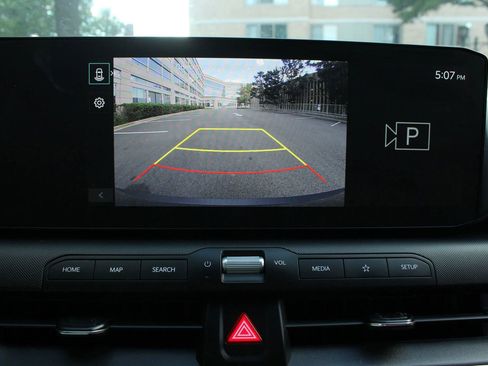 Used 2025 Kia K4 FWD image 32