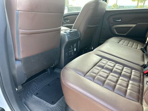 Used 2024 Nissan Titan Platinum Reserve w/ Moonroof Package image 26