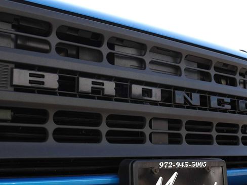 Used 2022 Ford Bronco 4-Door w/ Sasquatch Package AWD/4WD image 52