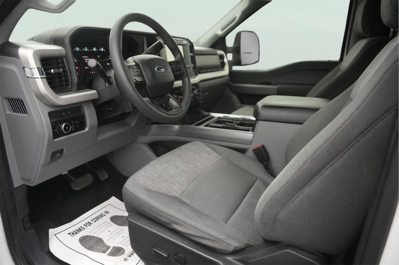 Used 2023 Ford F350 XLT w/ 360-Degree Camera Package AWD/4WD image 8