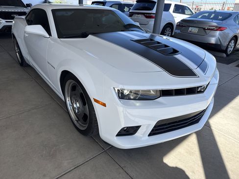 Used 2014 Chevrolet Camaro SS w/ RS Package RWD image 3