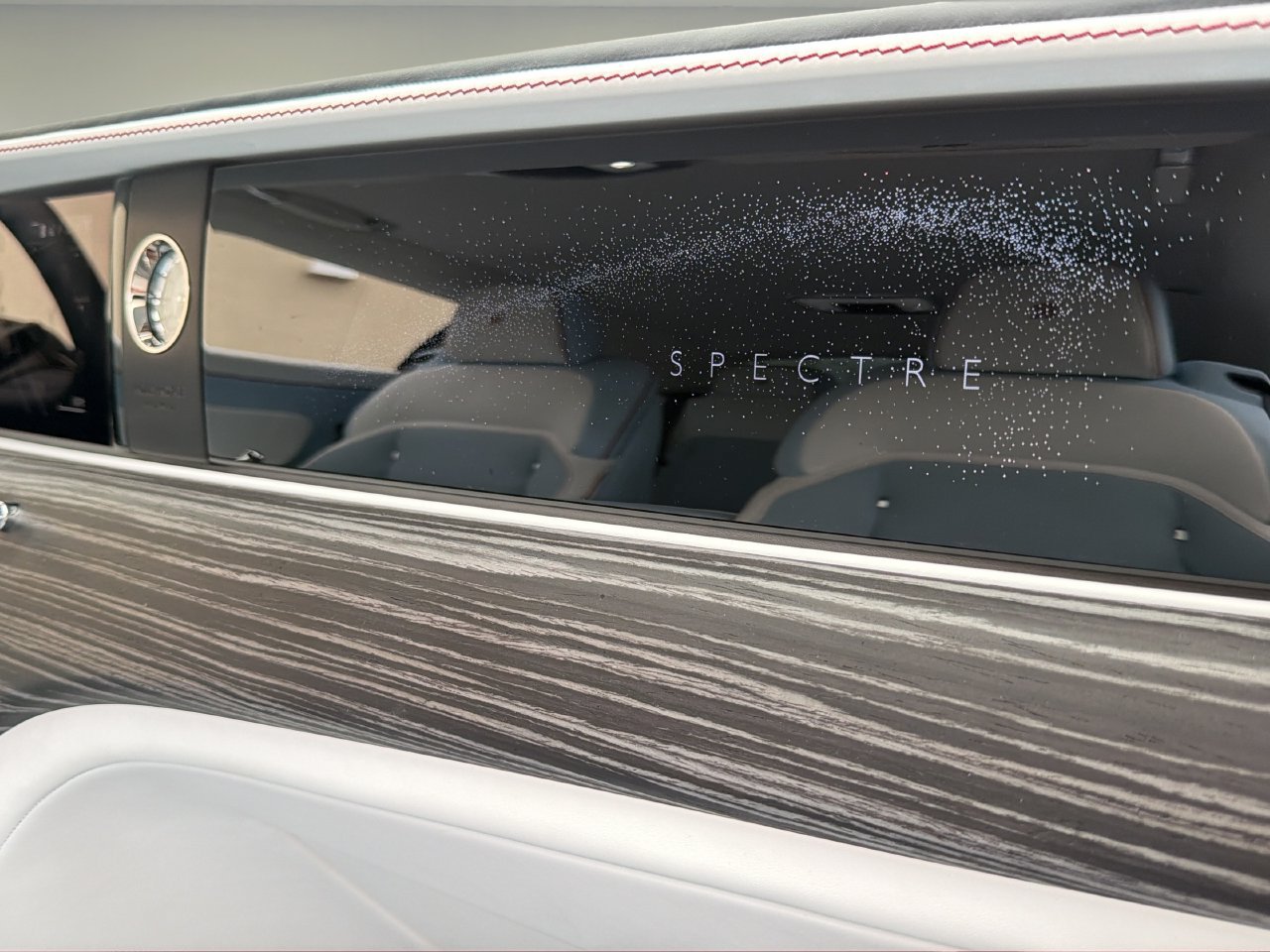 Certified 2024 Rolls-Royce Spectre w/ Spectre Launch Package AWD/4WD image 24