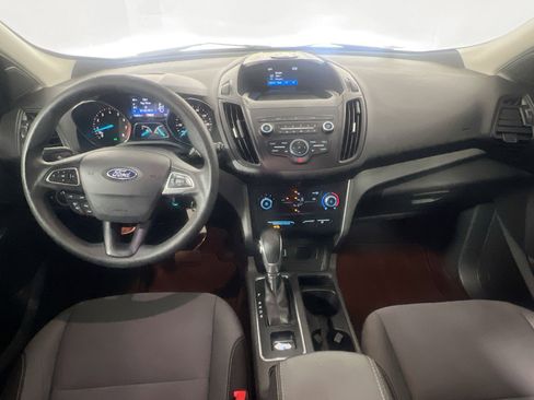 Used 2019 Ford Escape S image 29