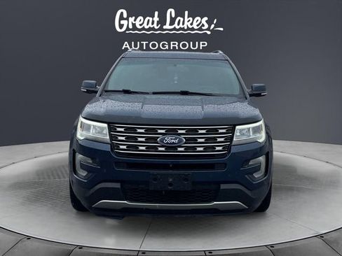 Used 2017 Ford Explorer Limited image 8