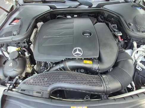 Used 2022 Mercedes-Benz E 350 Sedan image 24