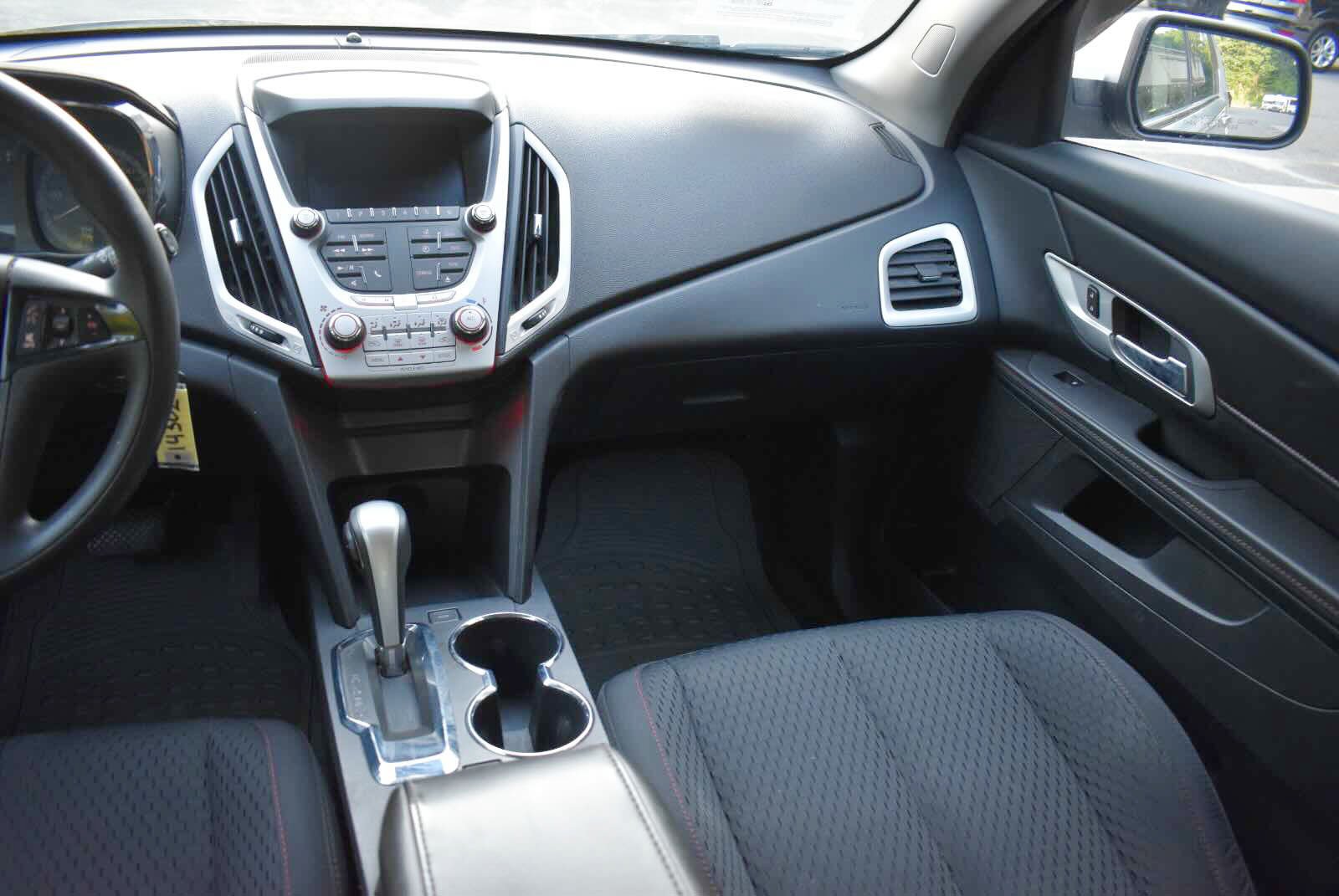 Used 2015 GMC Terrain SLE w/ LPO, Protection Package FWD image 15