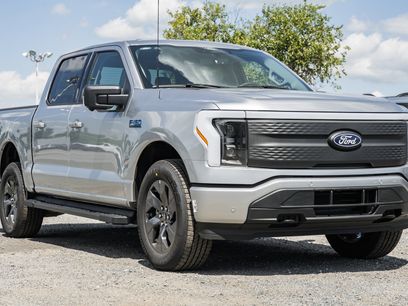 New 2025 Ford F150 Lightning Flash