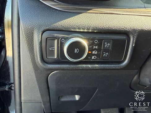 Used 2022 Ford Explorer Limited w/ Limited Technology Package image 14