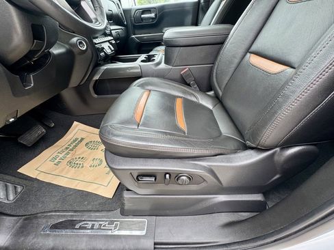 Used 2020 GMC Sierra 1500 AT4 w/ AT4 Premium Package image 29