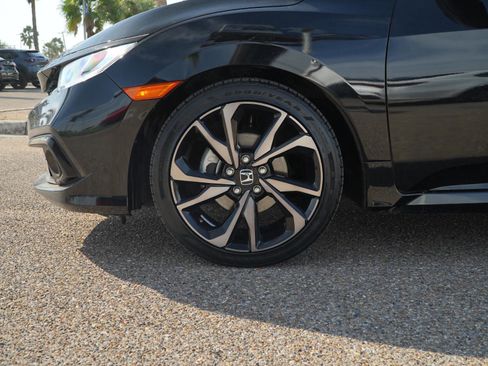 Used 2021 Honda Civic Sport image 12