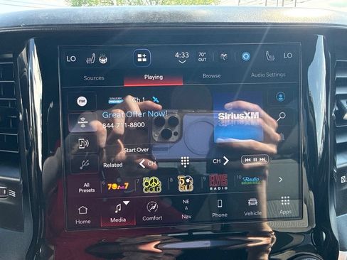 Used 2023 RAM 1500 Big Horn AWD/4WD image 38