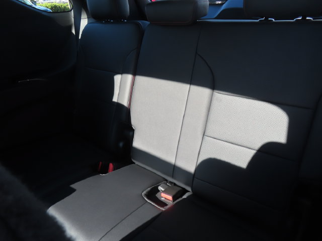 Used 2024 Chevrolet Traverse Z71 w/ LPO, Floor Liner Package AWD/4WD image 40