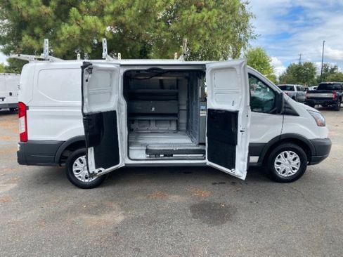 Used 2018 Ford Transit 150 130 Low Roof image 9