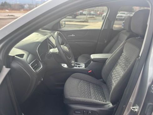 Used 2024 Chevrolet Equinox LT image 11