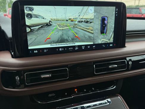 Used 2025 Lincoln Aviator Reserve w/ Equipment Group 201A AWD/4WD image 20