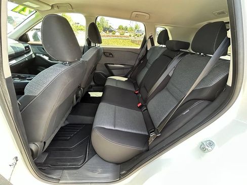 Used 2021 Nissan Rogue S AWD/4WD image 24