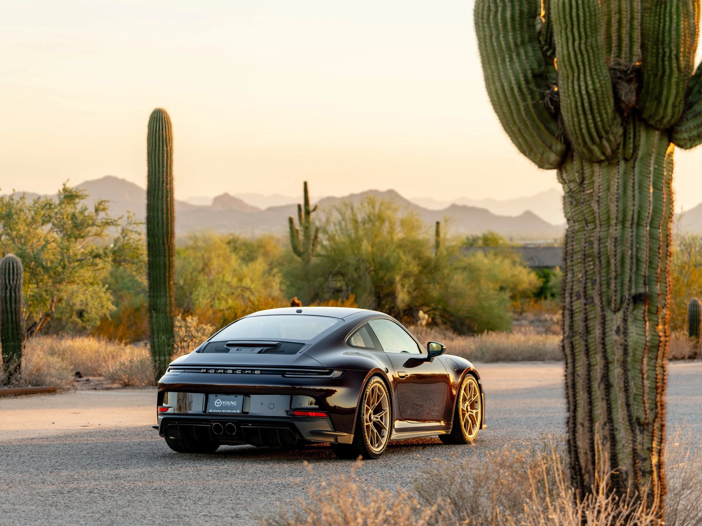 Used 2022 Porsche 911 GT3 RWD image 8