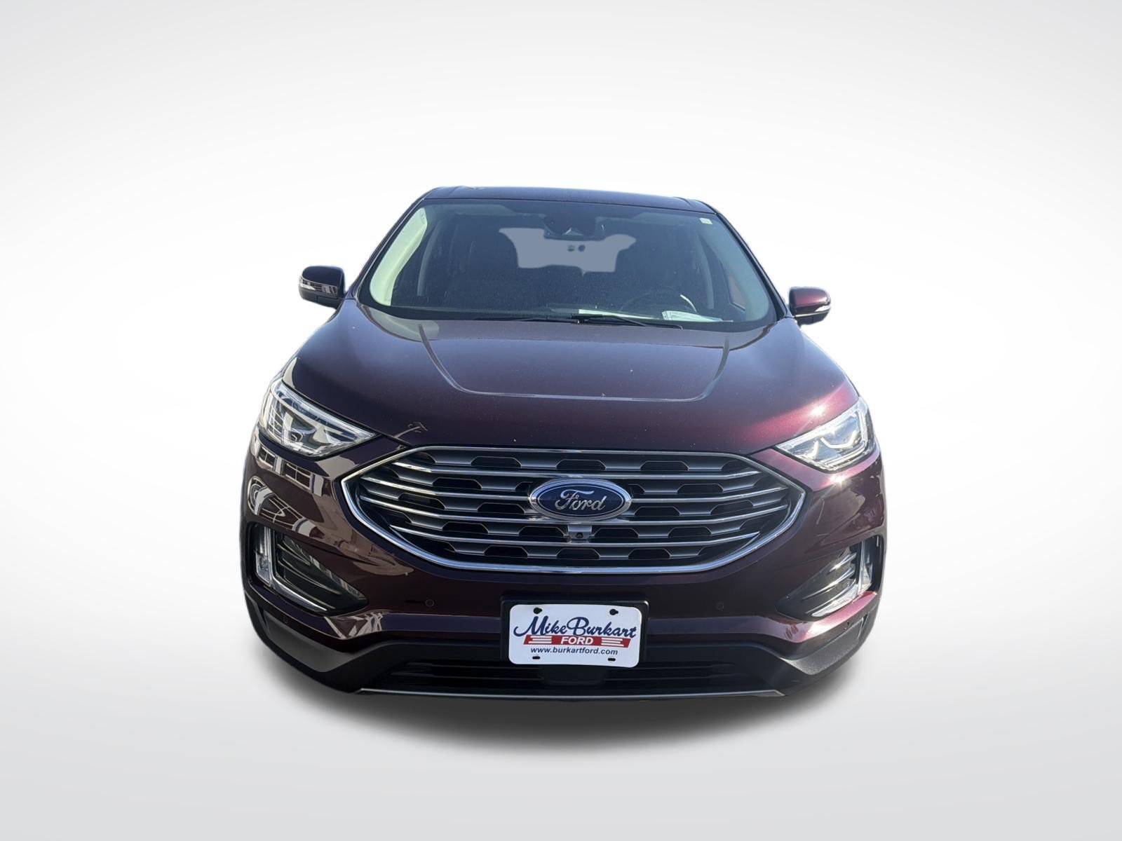 Certified 2024 Ford Edge Titanium w/ Equipment Group 301A AWD/4WD image 3