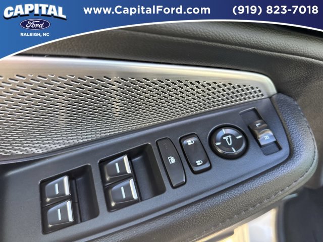 Used 2023 Acura MDX SH-AWD image 21