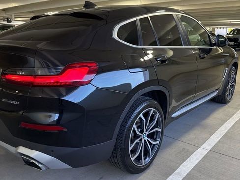 Used 2023 BMW X4 xDrive30i w/ Premium Package image 4