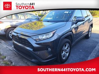 Used 2021 Toyota RAV4 XLE w/ Convenience Package video 1