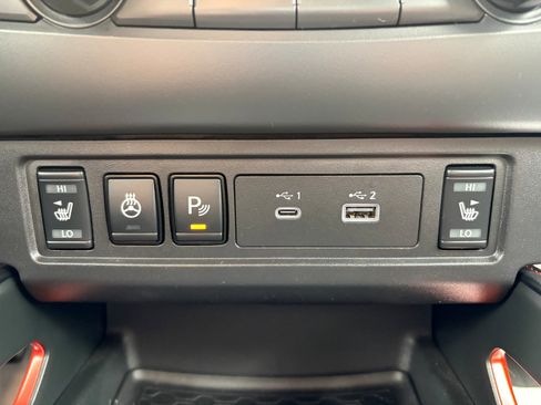 Used 2023 Nissan Frontier PRO-4X w/ Pro Convenience Package image 21