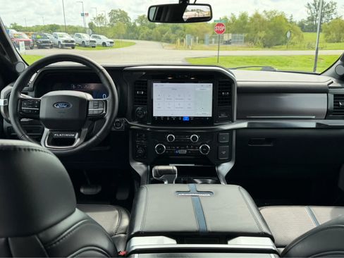 Used 2025 Ford F150 Platinum w/ Equipment Group 702A High AWD/4WD image 27
