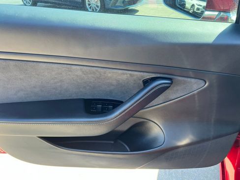Used 2020 Tesla Model 3 Long Range image 33