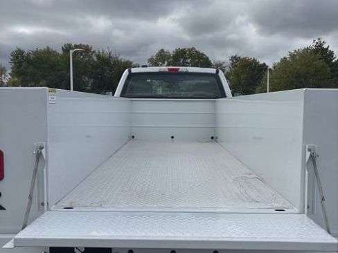 New 2026 Ford F550 XL image 11