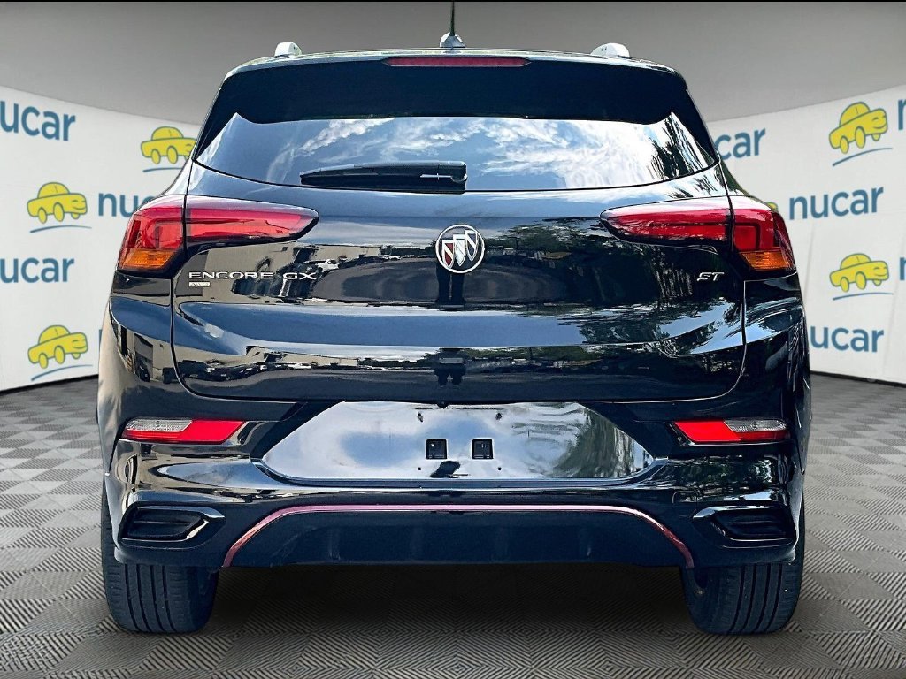 Used 2023 Buick Encore GX Select w/ Sport Touring Package AWD/4WD image 5